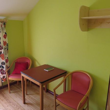 Dveseles Veldzes Darzs Hotel Ziemupe Luaran gambar